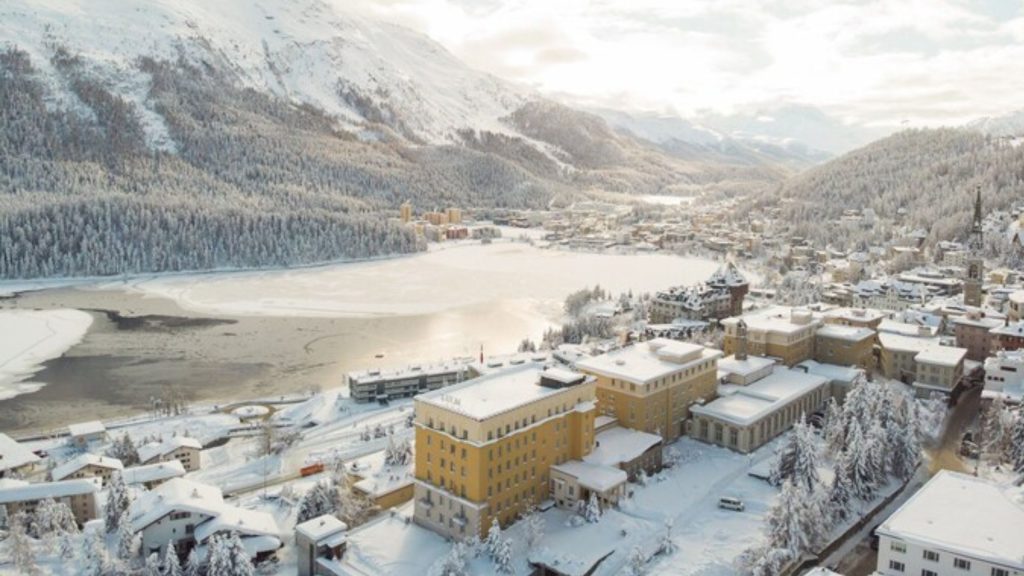 Canada Hotel